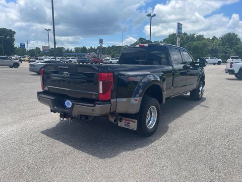 Used 2022 Ford F350 King Ranch w/ King Ranch Ultimate Package AWD/4WD image 6