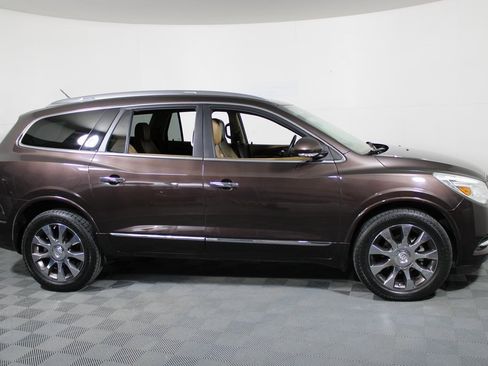 Used 2017 Buick Enclave Premium w/ Enclave Tuscan Edition image 2