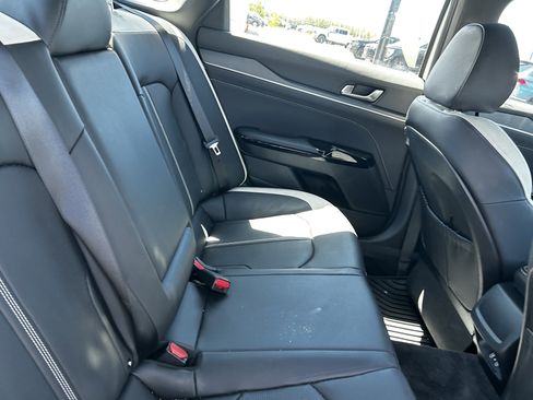 Used 2025 Kia K5 GT-Line AWD/4WD image 12