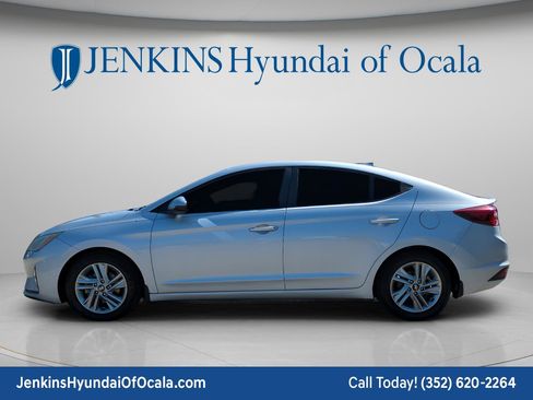 Used 2019 Hyundai Elantra SEL FWD image 6