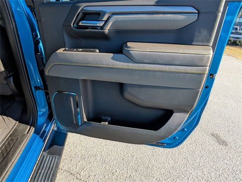 Used 2022 Chevrolet Silverado 1500 ZR2 image 29