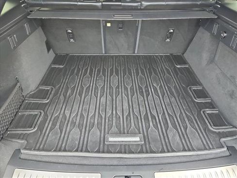 Used 2024 Land Rover Range Rover Velar Dynamic SE image 6