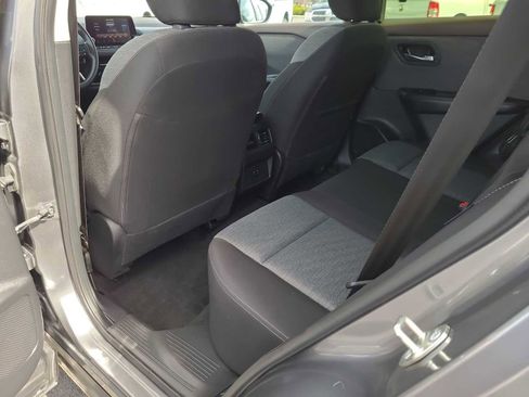 Used 2023 Nissan Rogue SV image 20