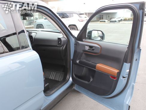 Used 2024 Ford Bronco Sport Outer Banks w/ Tech Package image 26