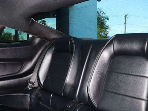 Used 2017 Ford Mustang Premium RWD image 34