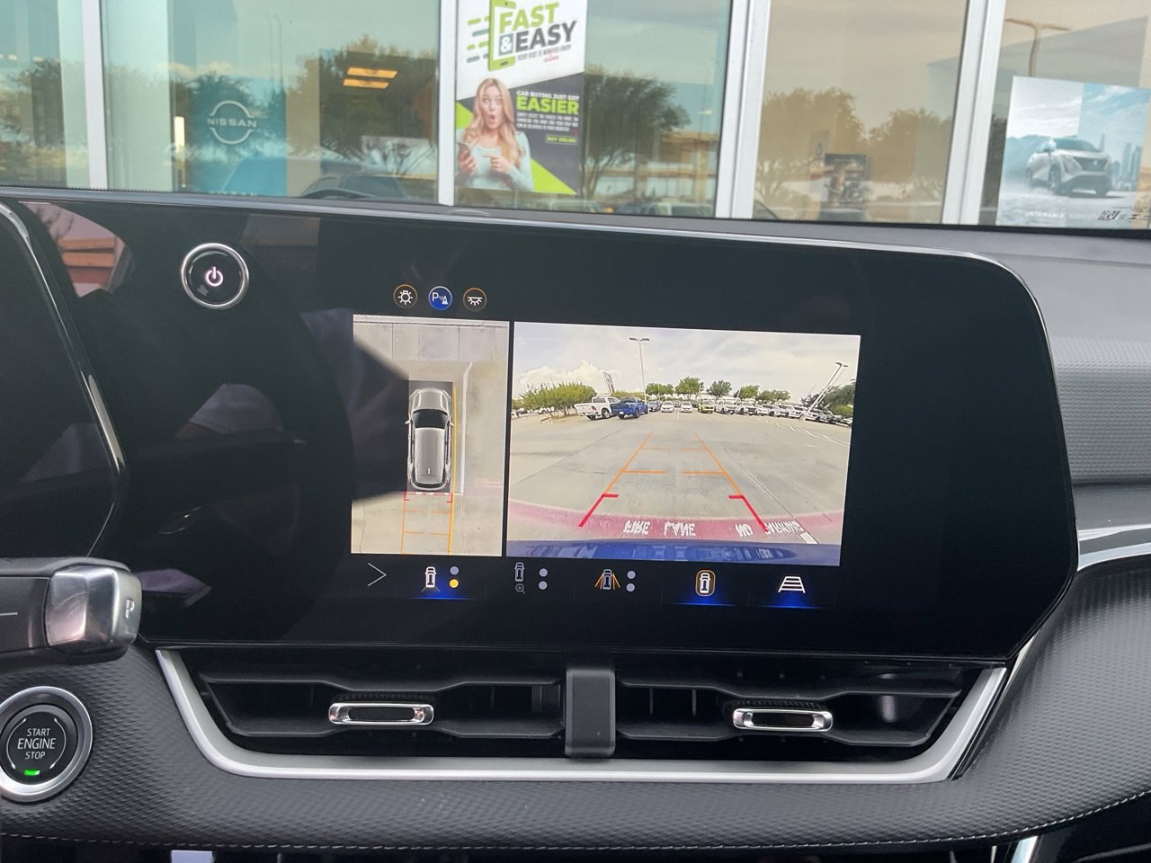 Used 2025 Chevrolet Equinox LT w/ Convenience Package II FWD image 28