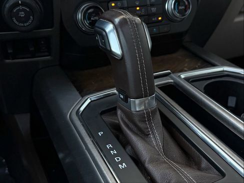 Used 2019 Ford F150 Limited w/ Trailer Tow Package image 19