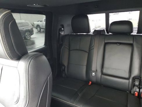Used 2022 RAM 3500 Limited AWD/4WD image 13
