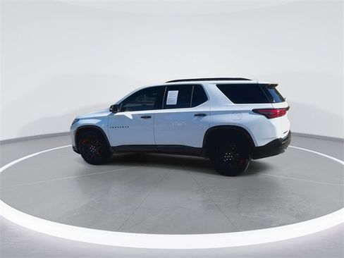Certified 2023 Chevrolet Traverse Premier w/ Redline Edition image 7
