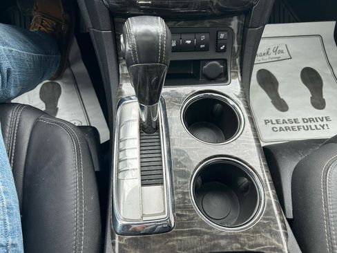 Used 2013 Buick Enclave Premium image 27