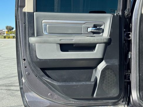 Used 2016 RAM 1500 Big Horn image 25