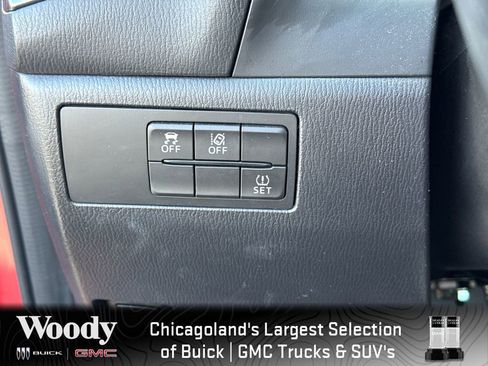 Used 2018 MAZDA MAZDA3 Grand Touring w/ Premium Equipment Package image 18