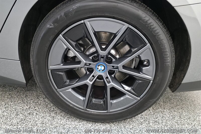 Used 2023 BMW i4 eDrive35 w/ Premium Package RWD image 16