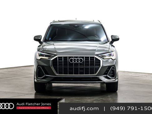 Used 2024 Audi Q3 2.0T Premium image 3
