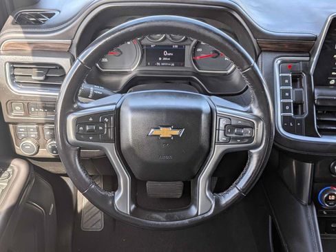 Used 2021 Chevrolet Suburban LT AWD/4WD image 22