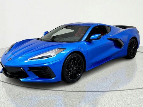 Used 2025 Chevrolet Corvette Stingray Preferred Cpe w/ Battery Protection Package RWD image 1