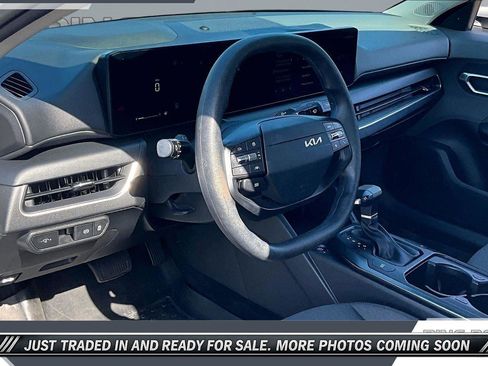 Used 2025 Kia K4 FWD image 12