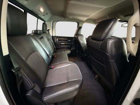 Used 2015 RAM 1500 Laramie w/ Convenience Group image 28