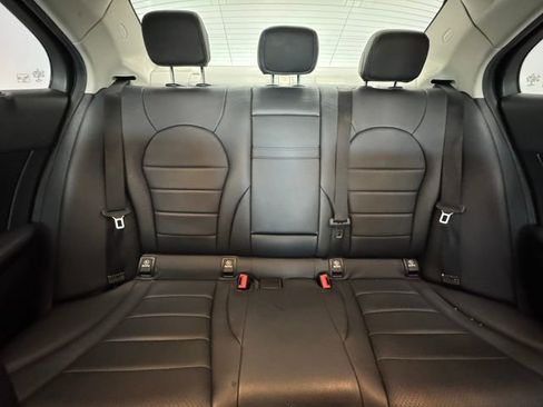 Used 2015 Mercedes-Benz C 300 4MATIC Sedan image 7