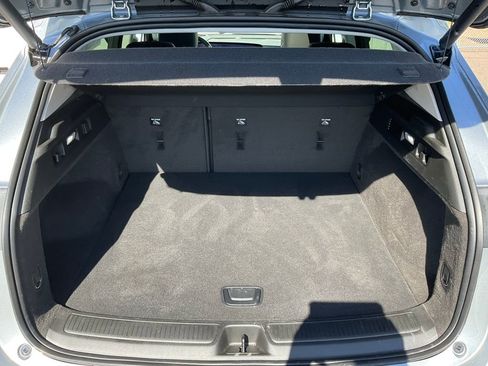 Used 2025 Buick Envision Avenir AWD/4WD image 25