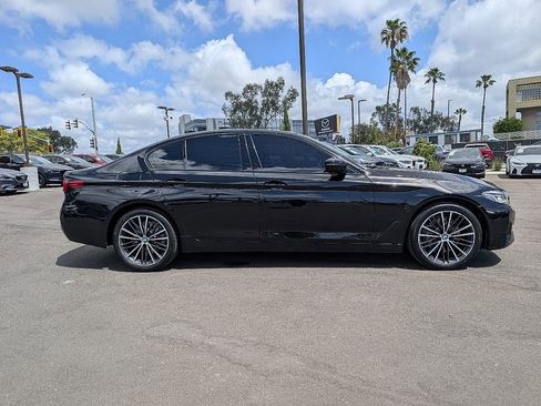 Used 2021 BMW 530i w/ Convenience Package RWD image 9