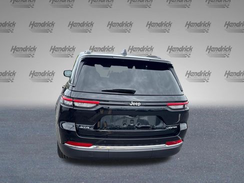 Used 2025 Jeep Grand Cherokee Limited AWD/4WD image 8
