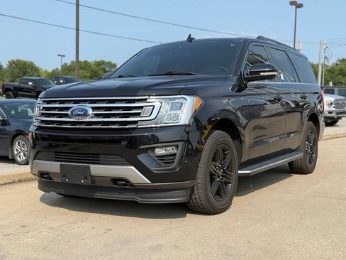 Used 2021 Ford Expedition XLT AWD/4WD image 2