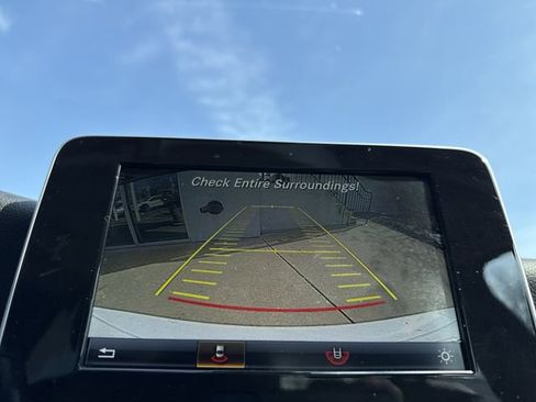 Used 2016 Mercedes-Benz C 300 4MATIC Sedan image 12