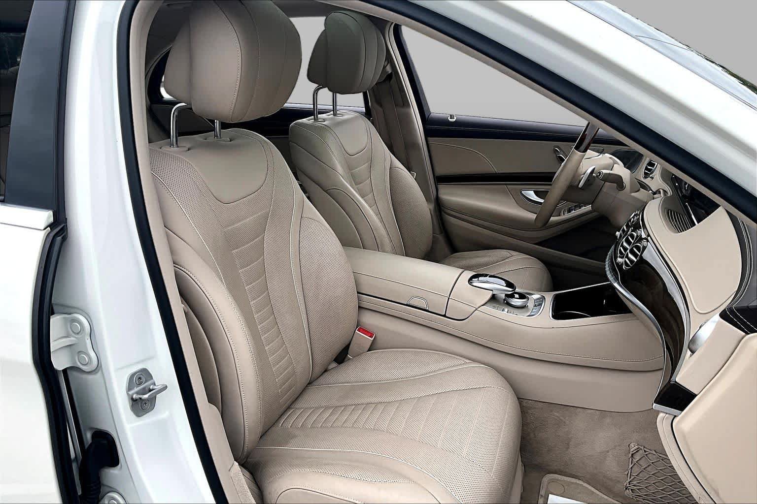 Used 2017 Mercedes-Benz S 550 4MATIC Sedan image 9