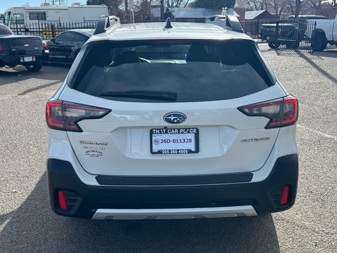 Used 2020 Subaru Outback Limited image 7