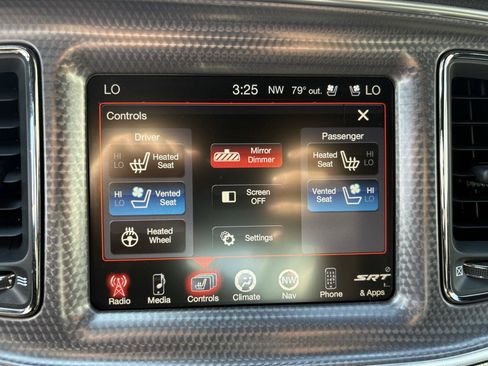 Used 2015 Dodge Challenger SRT Hellcat RWD image 32
