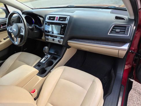 Used 2015 Subaru Outback 2.5i Limited image 18