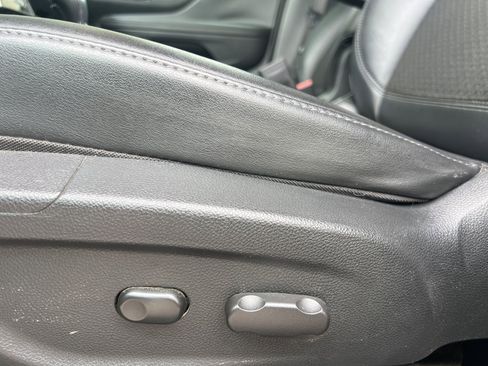 Used 2017 Buick Encore Preferred FWD image 22