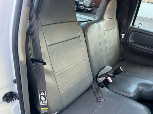 Used 2001 Ford Ranger 4x4 Regular Cab image 29