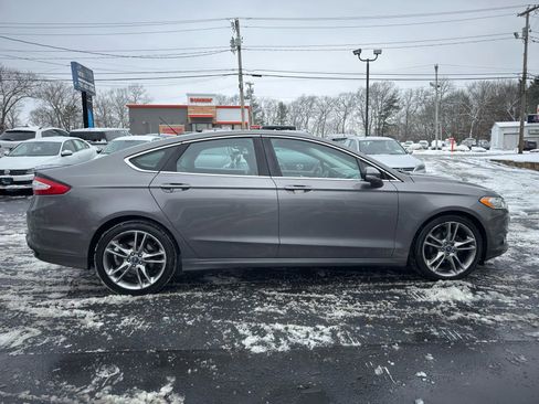 Used 2013 Ford Fusion Titanium w/ Titanium Driver Assist Pkg image 8