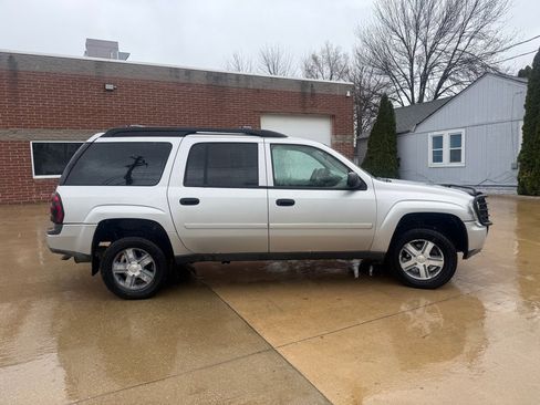 Used 2006 Chevrolet TrailBlazer 4WD image 3