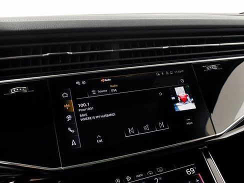 Used 2025 Audi Q7 3.0T Premium Plus w/ Premium Plus Package image 36