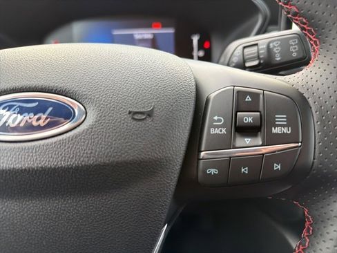 New 2026 Ford Escape ST-Line w/ Tech Pack #1 image 18