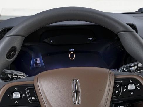 New 2026 Lincoln Aviator Reserve AWD/4WD image 13