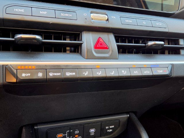 Used 2025 Kia K4 FWD image 11