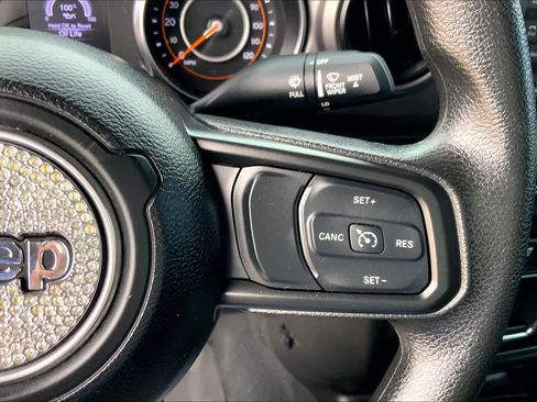 Used 2023 Jeep Wrangler Sport image 45