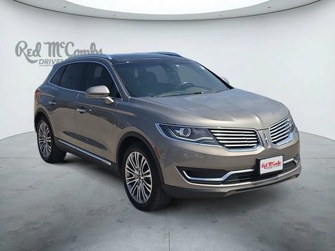 Used 2017 Lincoln MKX Reserve w/ Lincoln MKX Climate Package FWD image 7