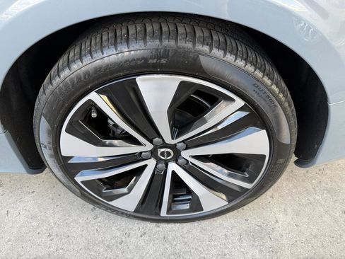 Used 2023 Volvo S60 B5 Ultimate w/ Climate Package image 51