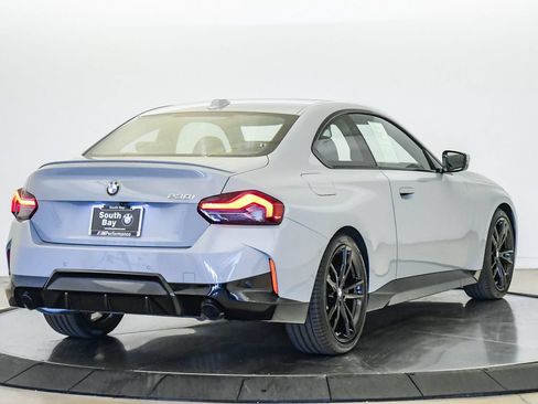 Used 2024 BMW 230i Coupe w/ M Sport Package RWD image 5