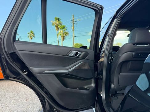 Used 2022 BMW X5 sDrive40i w/ Parking Assistance Package RWD image 36