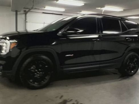 Certified 2024 GMC Terrain AT4 AWD/4WD image 4