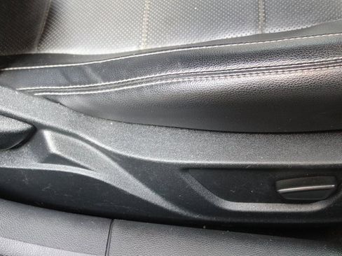 Used 2020 Ford Mustang Premium image 10