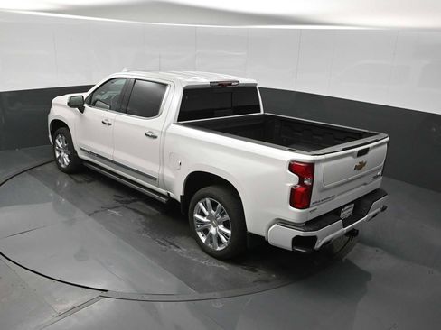 Used 2024 Chevrolet Silverado 1500 High Country image 15