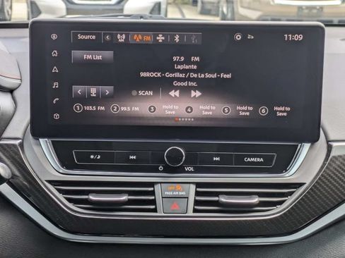 Used 2023 Nissan Altima 2.0 SR FWD image 17