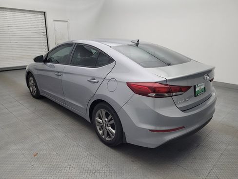 Used 2017 Hyundai Elantra SE FWD image 5